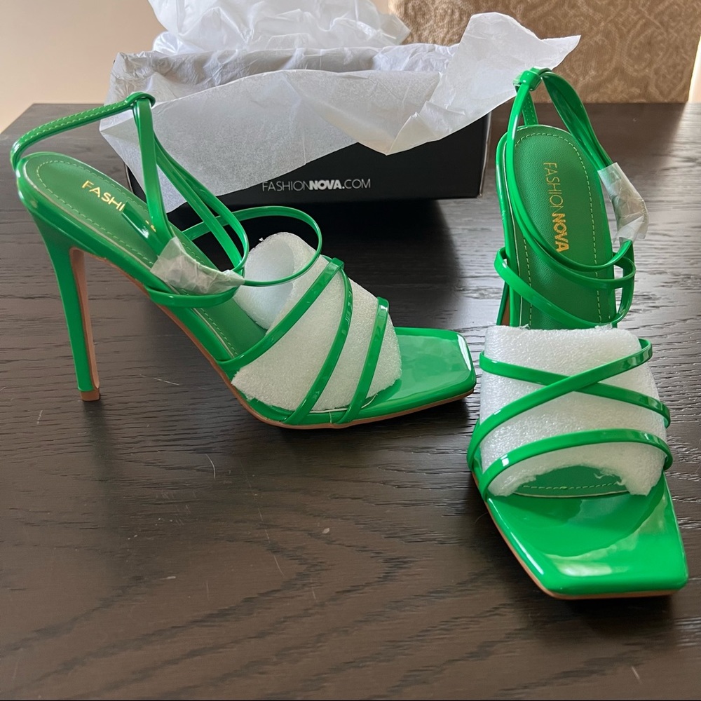 Green Wrap High Heels 8